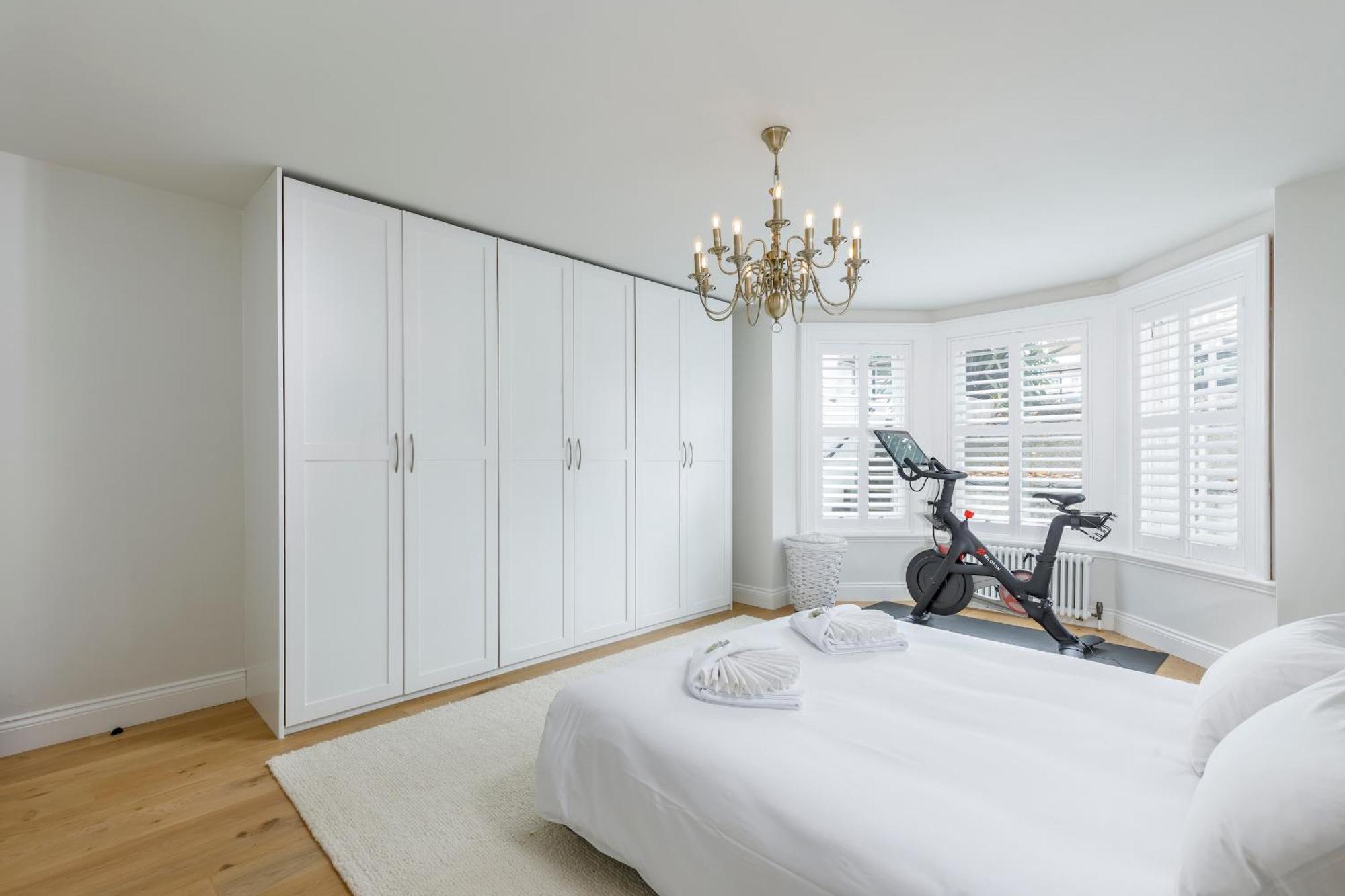 ברייטון Spacious 2 Bedroom Apartment With Beautiful Garde מראה חיצוני תמונה