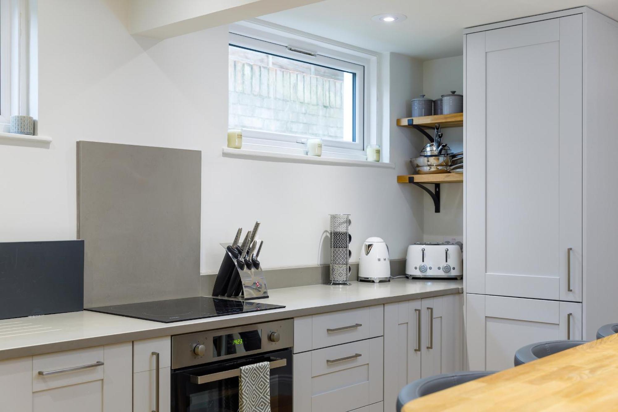 ברייטון Spacious 2 Bedroom Apartment With Beautiful Garde מראה חיצוני תמונה