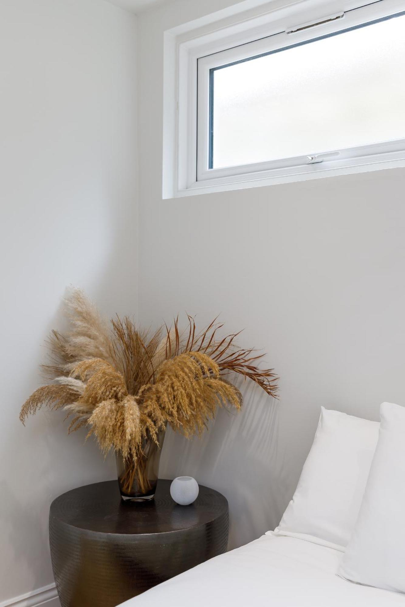 ברייטון Spacious 2 Bedroom Apartment With Beautiful Garde מראה חיצוני תמונה